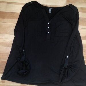 Cable and Gauge women's black blouse